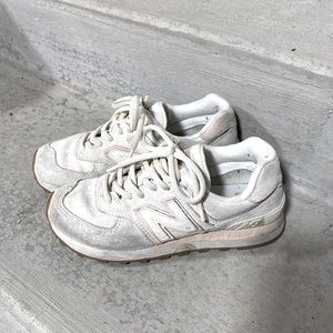 New Balance 574 Ivory Casual Shoes Sneakers (WL574SAY) size 5.5